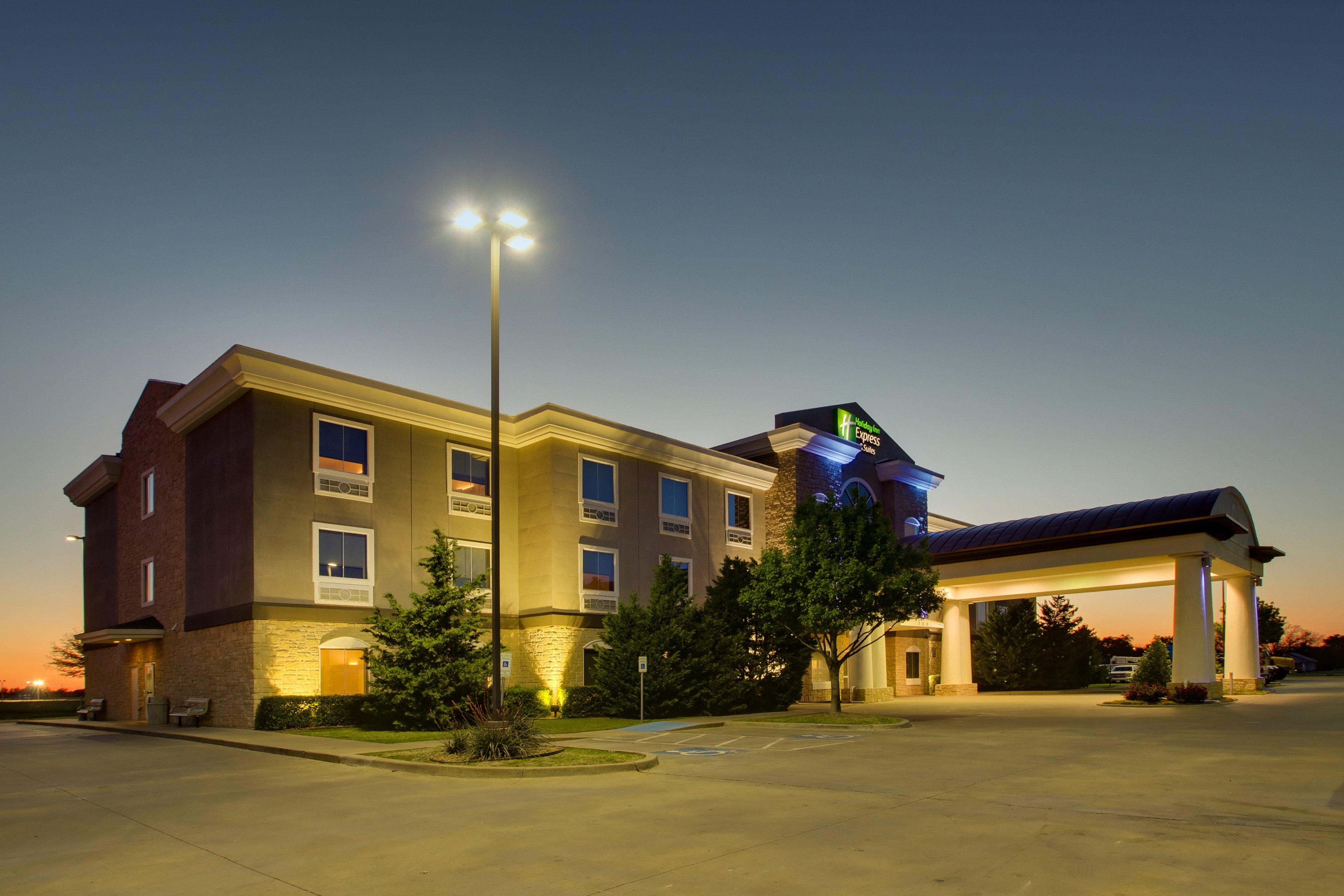 Holiday Inn Express Vernon College Area Highway 287 By Ihg Exterior foto
